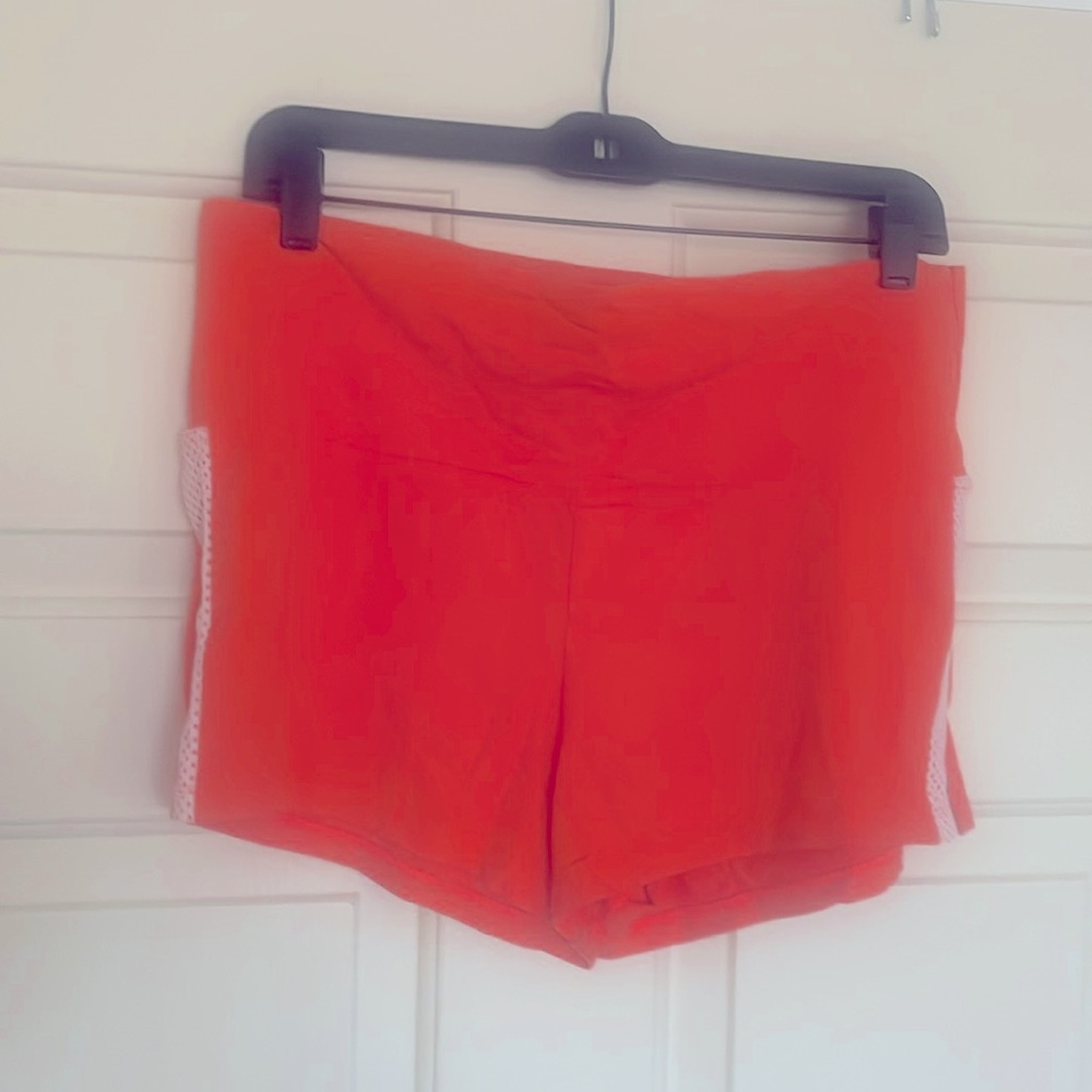 Shock absorber shorts